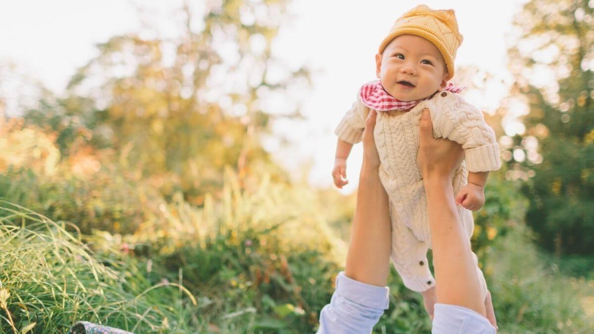 89 Baby Girl Names that Start with G | Peanut