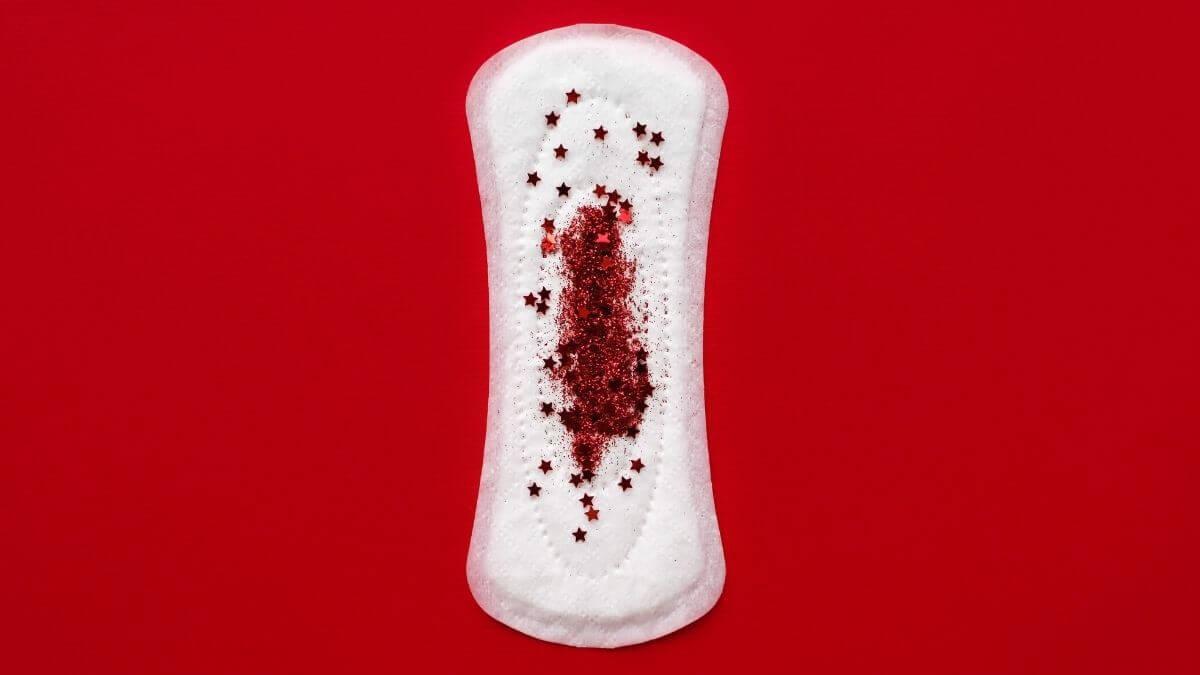 11 Heavy Implantation Bleeding Stories (You're Not Alone)