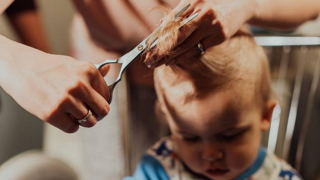 Corte pelo bebe discount niña 1 año