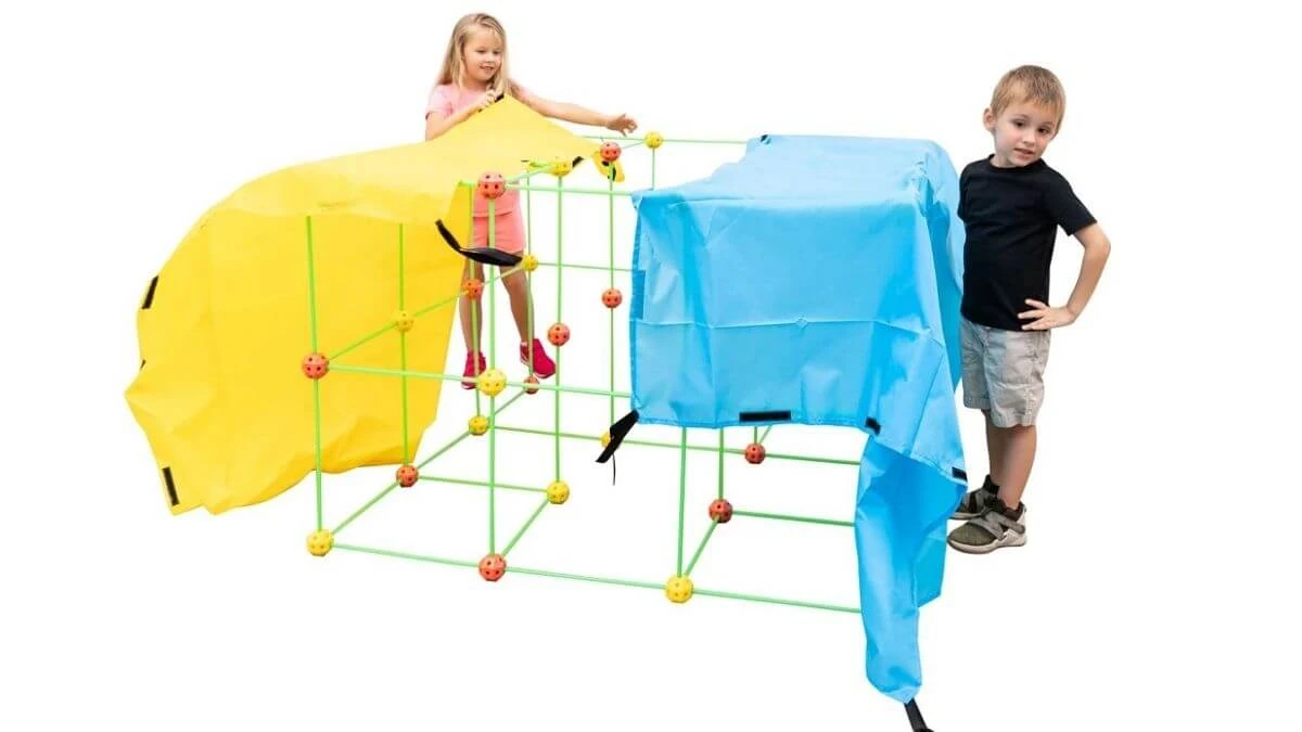 Funphix Supersized Glow-in-the-Dark Fort Building Set