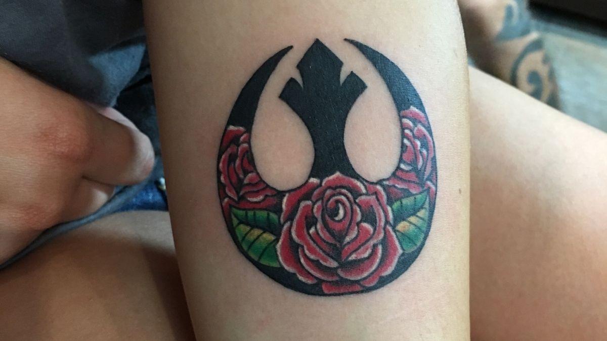 Mother and Son Tattoos: 40 Design Ideas | Peanut Mother and Son Tattoos: 40 Design Ideas | Peanut