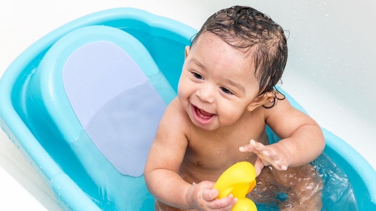 hit back of head on bathtub