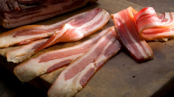 Can Pregnant Women Eat Bacon?