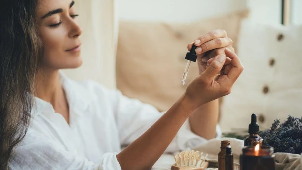 6 Aceites Esenciales Para La Fertilidad