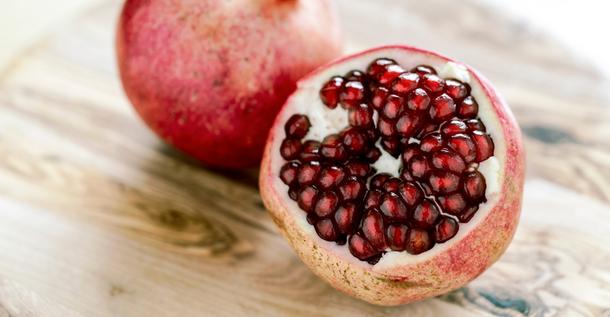 Can You Eat Pomegranate During Pregnancy?