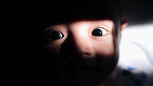 When Do Babies Make Eye Contact?
