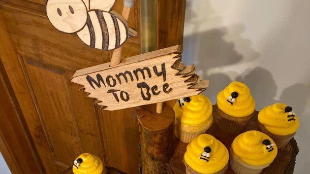 Honey bee girl baby shower