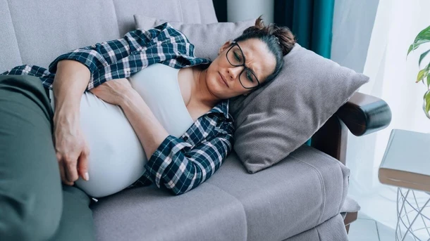 Positions to Relieve Gas While Pregnant