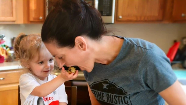 What is a Crunchy Mom?