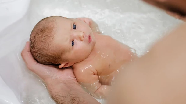 Baby’s First Bath