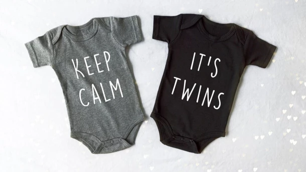 Early Signs of Twin Pregnancy in the First 2 Weeks