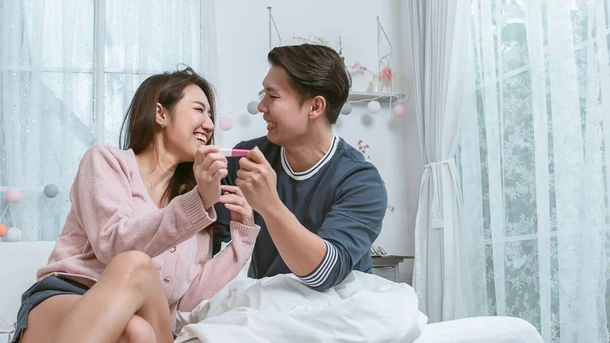 Pregnancy Announcement to Husband