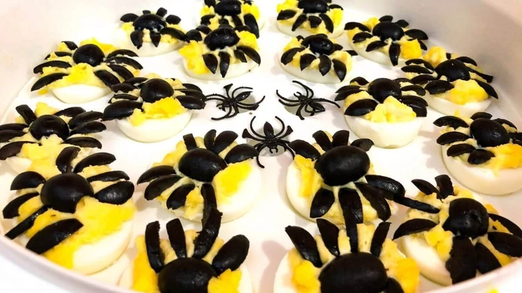 Devilled eggs - Halloween Food Ideas for Kids