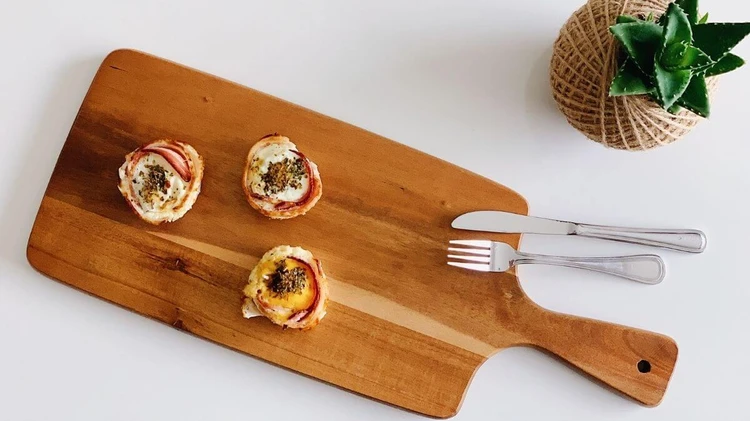 Bacon and egg cups