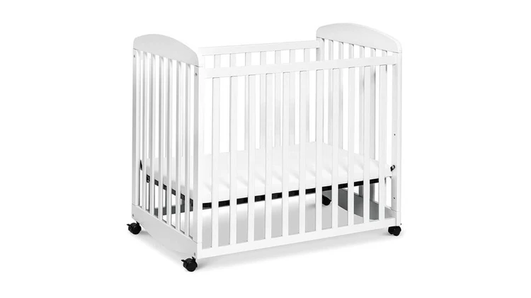 DaVinci Alpha Mini Rocking Baby Crib