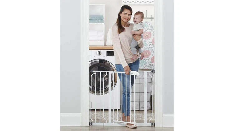 Regalo Easy Step 38.5-Inch Extra Wide Walk Thru Baby Gate