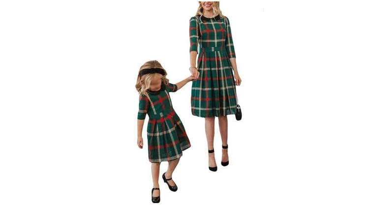 Mommy and Me Christmas Outfits ‒ Plaid Tunics