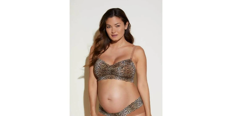 Maternity Lingerie - Casabella Never Say Never Printed Mommie Nursing Bralette