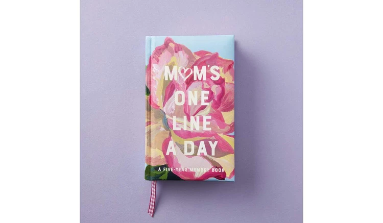 Mom’s Floral One Line a Day: A Five-Year Memory Book