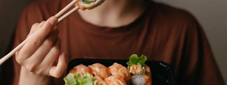 ¿Pueden las Mujeres Embarazadas Comer Sushi?
