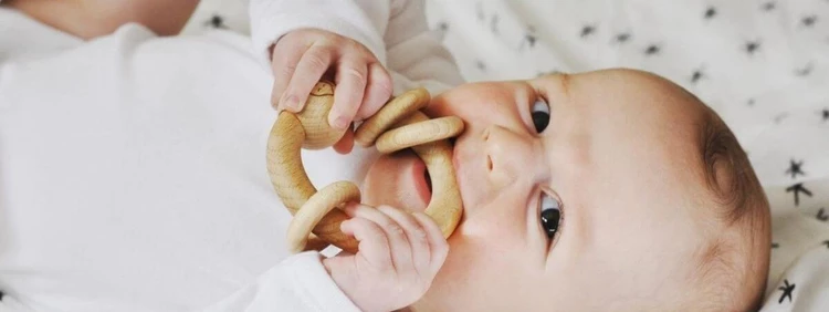 Baby Teething Symptoms to Look Out For
