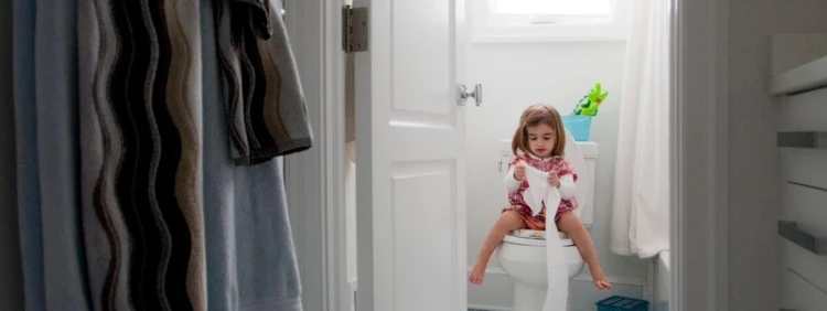 How to Start Potty Training: 10 Tips from Real Moms