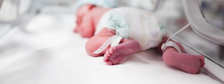 Baby Born at 35 Weeks: Your 35-Week Preemie