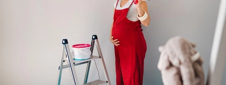 What to Know About Painting While Pregnant
