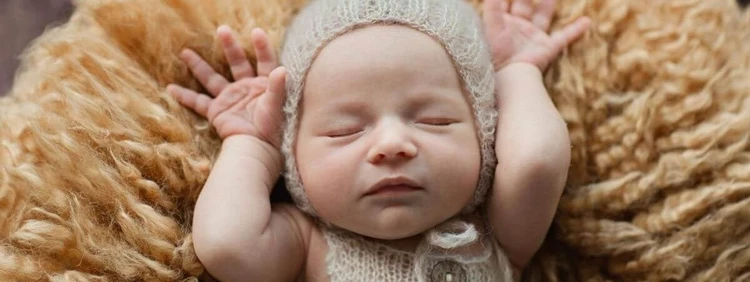 152 Beautiful Biblical Baby Girl Names and Meanings