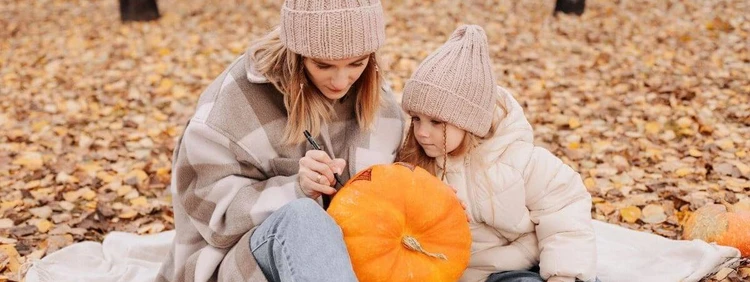 20 Family Halloween Ideas & Halloween Activities for 2023