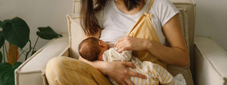 Best Nipple Shields for Breastfeeding Mamas