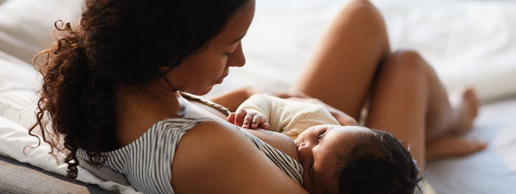 7 Posiciones de Lactancia Materna Que Puedes Probar