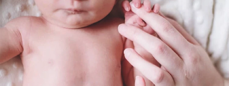 Bebé de 2 Semanas: Hitos y Desarrollo