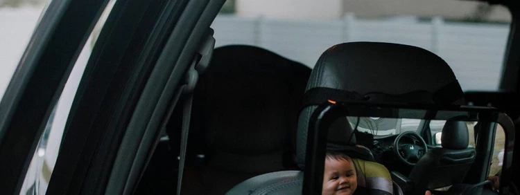When Can a Baby’s Car Seat Face Forward?