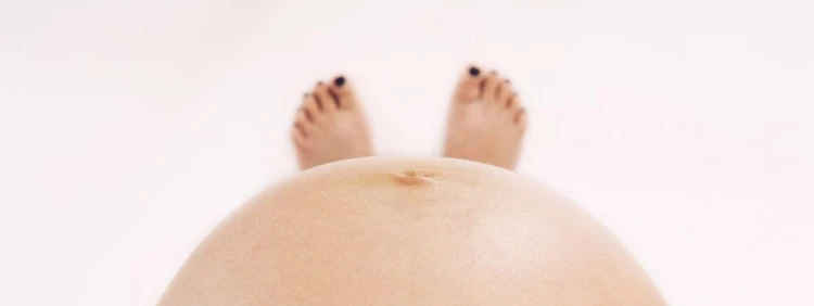 Expansión del vientre en el embarazo