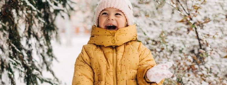 68 Dreamy Baby Names That Mean Snow