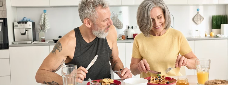 Menopause Diet: What to Eat and How it Helps