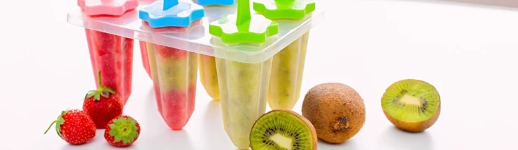 Breakfast smoothie ice pops for kids