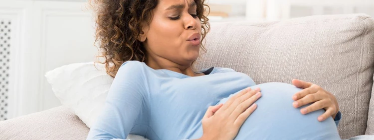 pregnant-woman-in-painn
