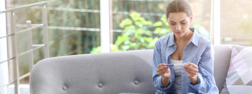 woman-taking-pregnancy-test-after-ivf